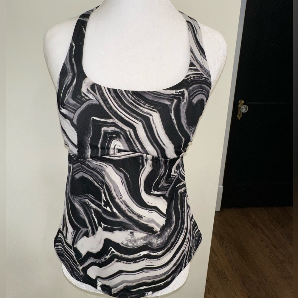 Nike Black and White swimsuit top Size L
